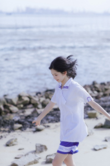 公么公在浴室征服小雪